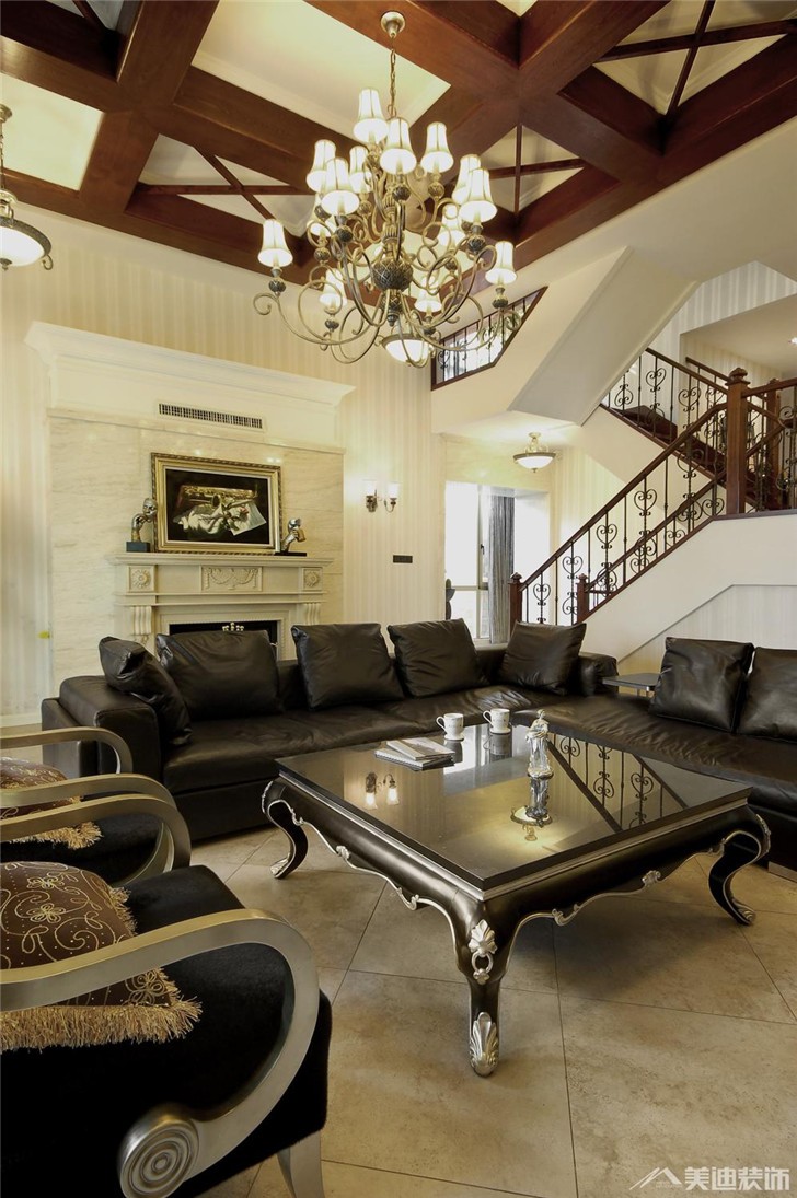 長沙水云間380㎡歐式風(fēng)格裝修案例圖-客廳