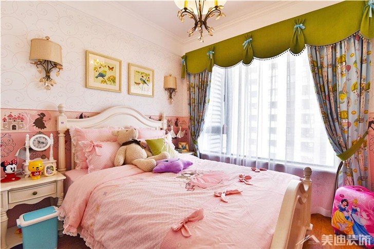 金茂梅溪湖裝修案例-臥室