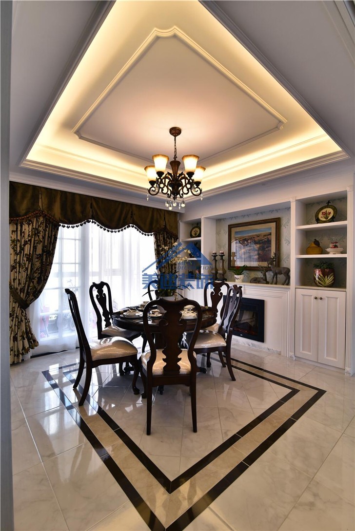 金茂梅溪湖歐式裝修案例-餐廳