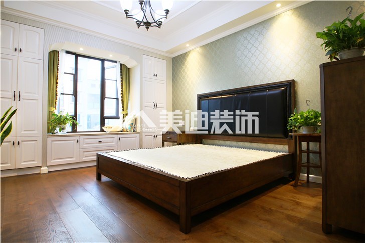 香樟公館美式風裝修案例圖—臥室