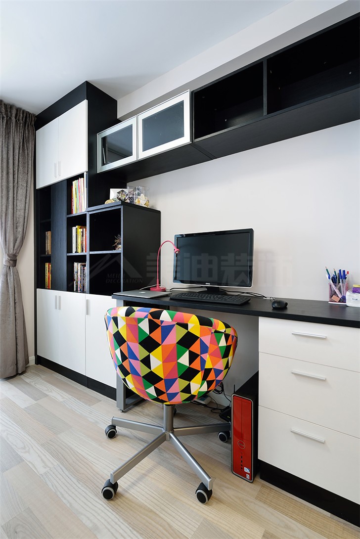 塞納公館110平現代裝修案例圖--廚房