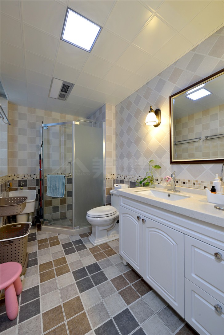 中房瑞致國際110平美式風裝修案例圖—衛生間