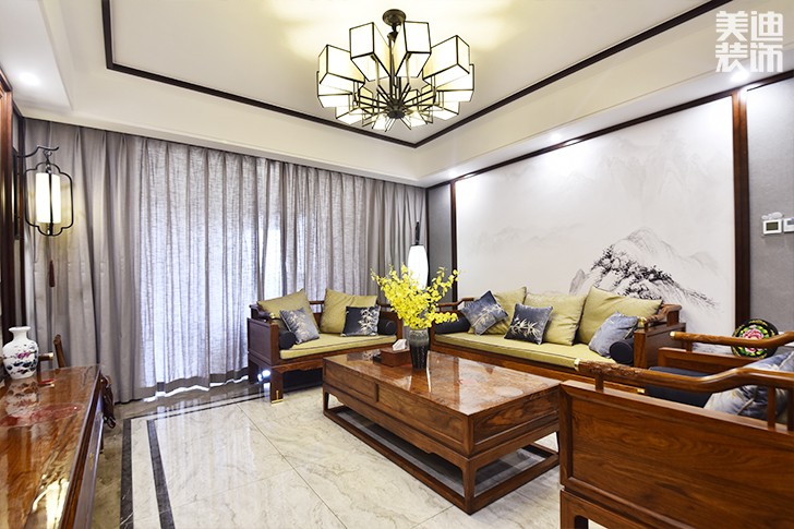 八方小區160平米新中式風實景圖--客廳