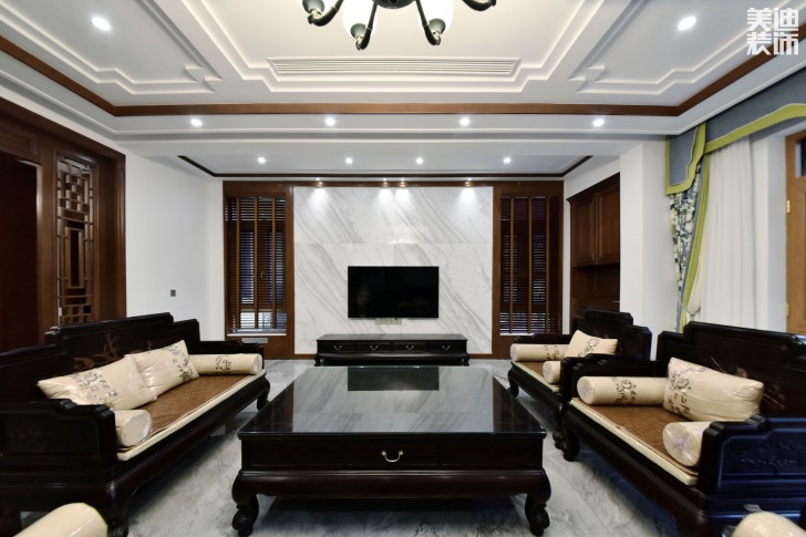 歐萊雅郡480平米中式風(fēng)格裝修案例實拍圖--客廳