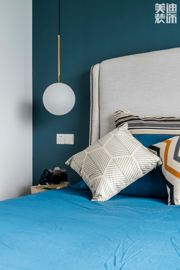 云頂梅溪湖160㎡現(xiàn)代簡(jiǎn)約風(fēng)格裝修案例實(shí)拍圖--臥室